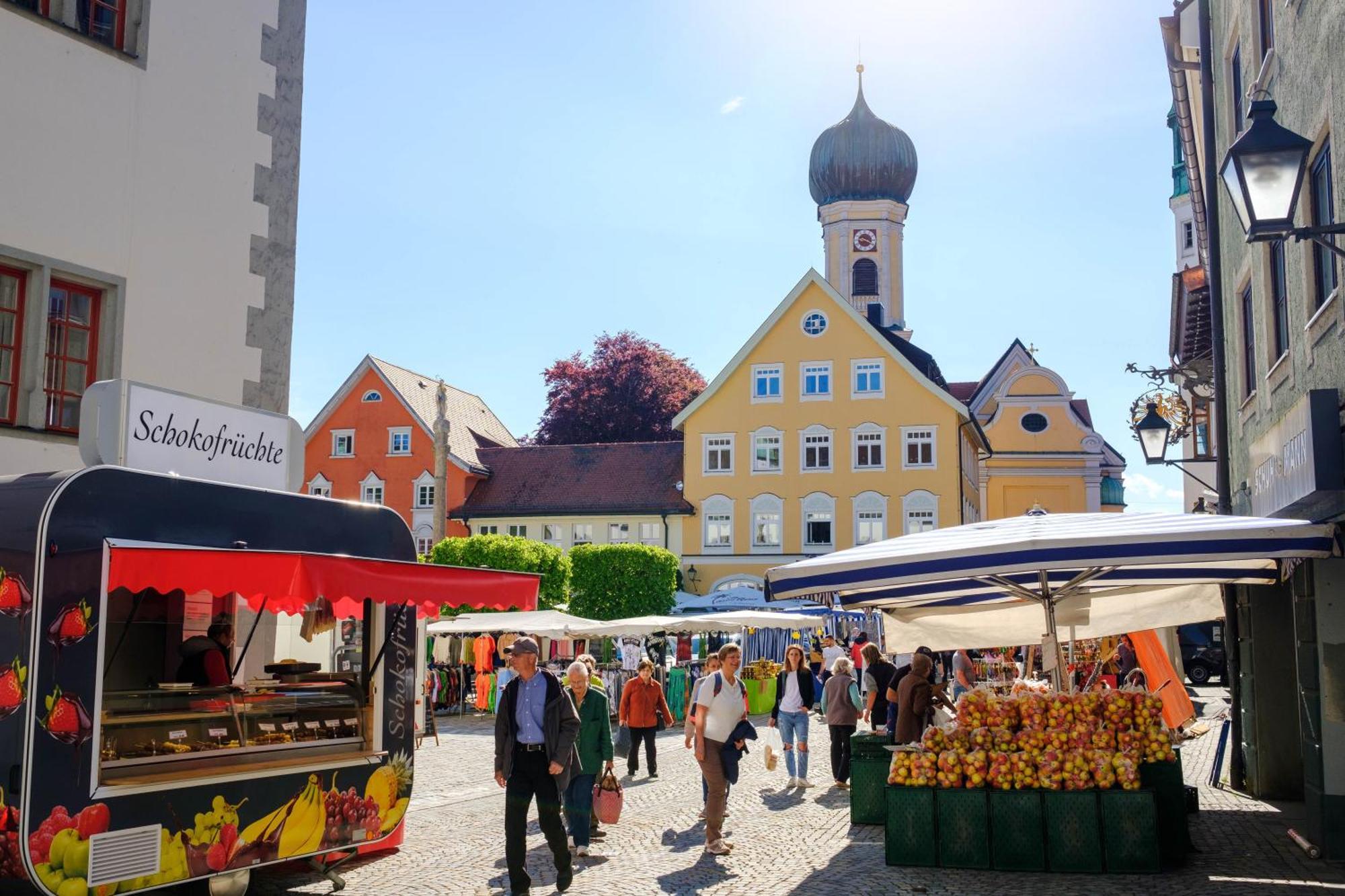 Gemuetliches Ferienhaus Mit Garten Kamin, Eine Separate Ferienwohnung, Neu Renoviert, Ideal Fuer Familien Und Gruppen Immenstadt im Allgäu Extérieur photo